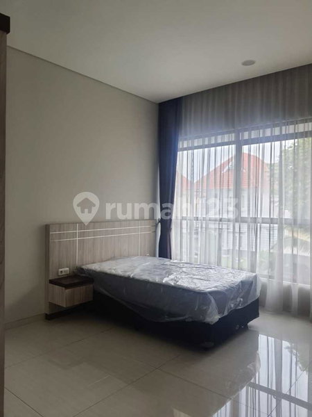 House for rent in Bekasi, Indonesia · 4 rooms, 3 baths
