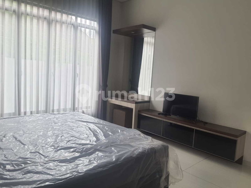 House for rent in Bekasi, Indonesia · 4 rooms, 3 baths