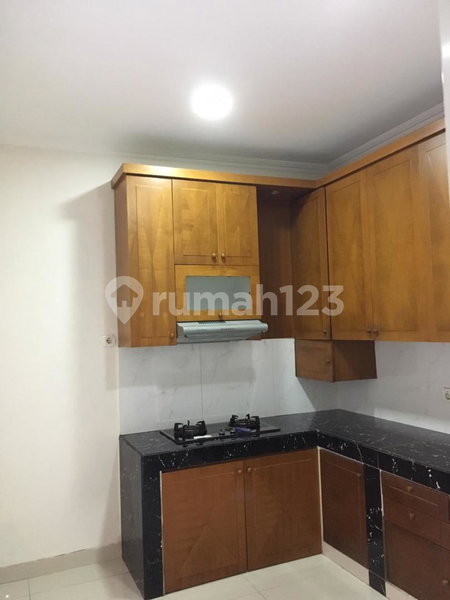 House for rent in Cikarang, Indonesia · 5 rooms, 5 baths