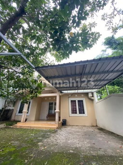 House for rent in Semarang, Indonesia · Mungkur Elephant · 4 rooms, 3 baths