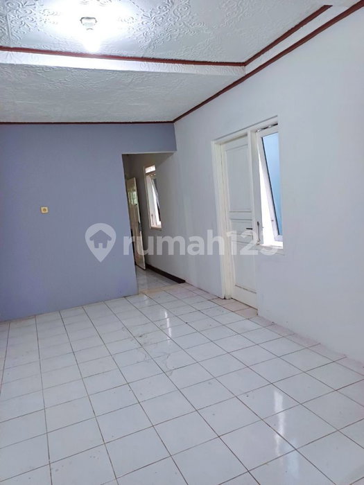 House for rent in Surakarta, Indonesia · 3 rooms, 1 bath