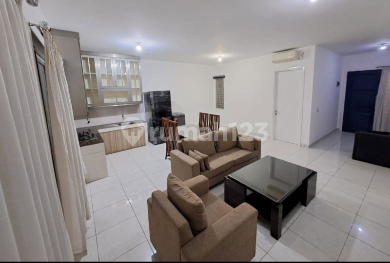 House for rent in Cikarang, Indonesia · 3 rooms, 3 baths
