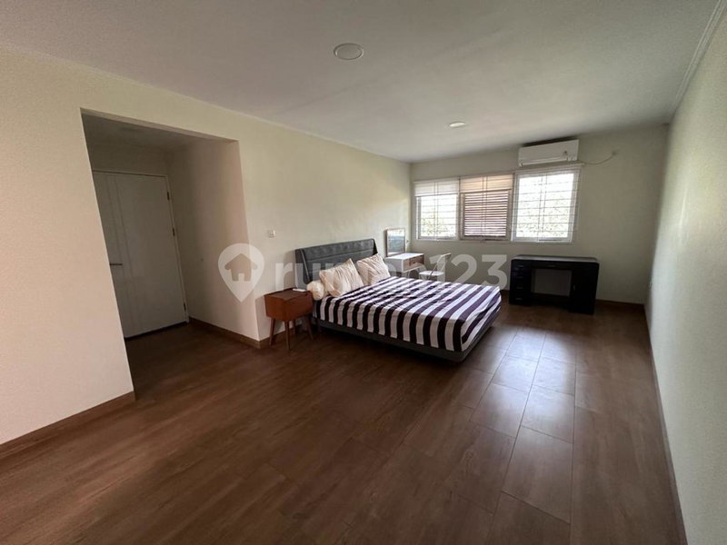 House for rent in Cikarang, Indonesia · 7 rooms, 6 baths