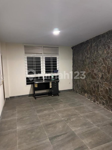 House for rent in Cikarang, Indonesia · 7 rooms, 6 baths