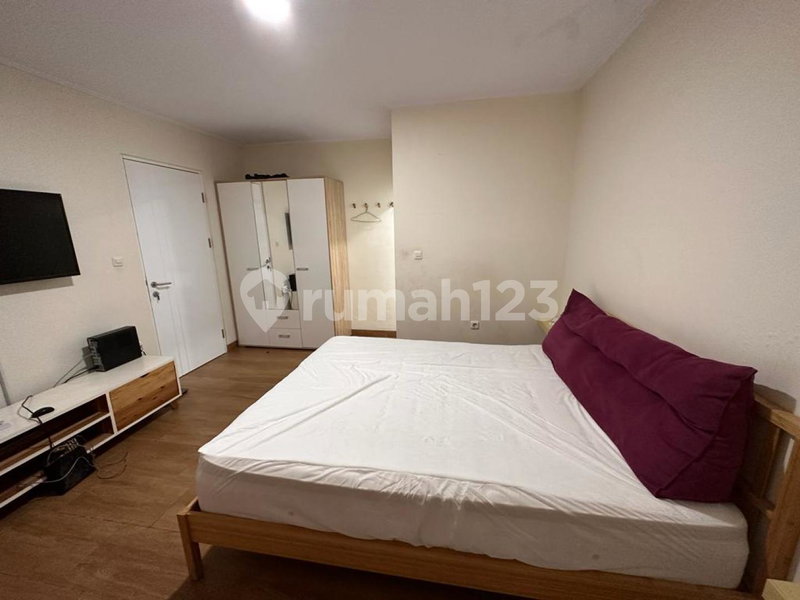 House for rent in Cikarang, Indonesia · 7 rooms, 6 baths