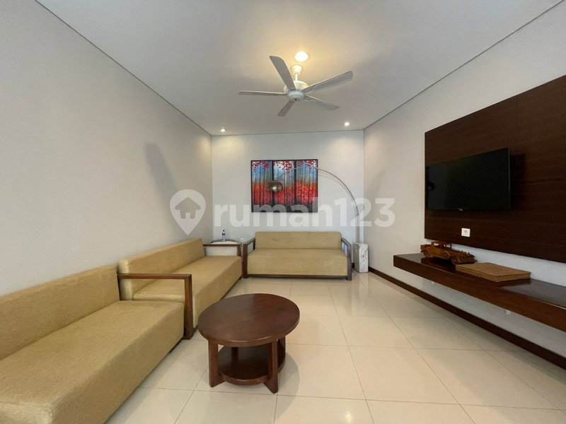 House for rent in Tangerang, Indonesia · 3 rooms, 3 baths