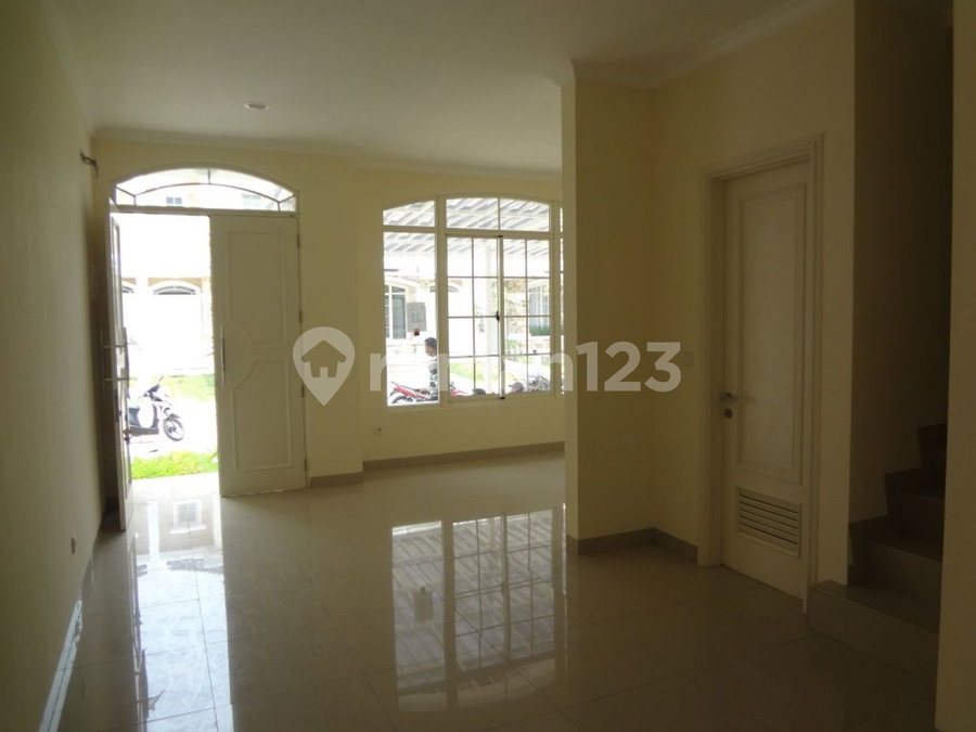 House for rent in Ciputat, Indonesia · Cengkareng · 3 rooms, 3 baths