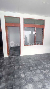 House for rent in North Jakarta, Indonesia · Penjaringan · 11 rooms, 3 baths