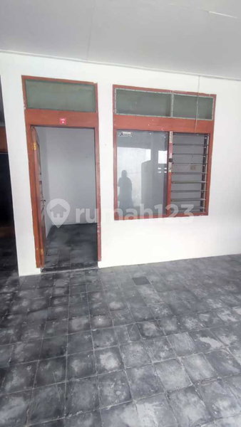 House for rent in North Jakarta, Indonesia · Penjaringan · 11 rooms, 3 baths