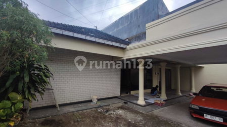 House for rent in North Jakarta, Indonesia · Penjaringan · 11 rooms, 3 baths