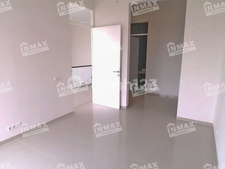 House for rent in Bandung, Indonesia · 3 rooms, 3 baths