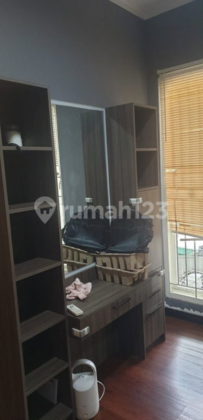 House for rent in Surabaya, Indonesia · 3 rooms, 2 baths