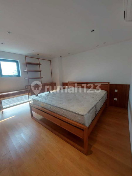 House for rent in Bandung, Indonesia · 3 rooms, 2 baths