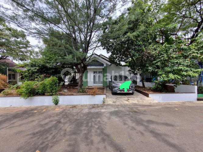 House for rent in Bandung, Indonesia · 2 rooms, 1 bath