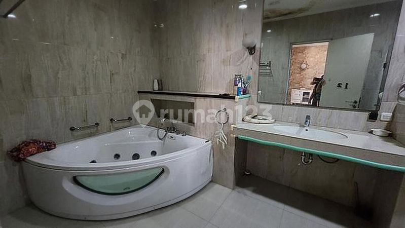 House for rent in Cikarang, Indonesia · Jababeka · 3 rooms, 2 baths