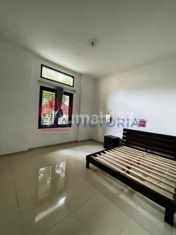 House for rent in Cikarang, Indonesia · Jababeka · 5 rooms, 4 baths