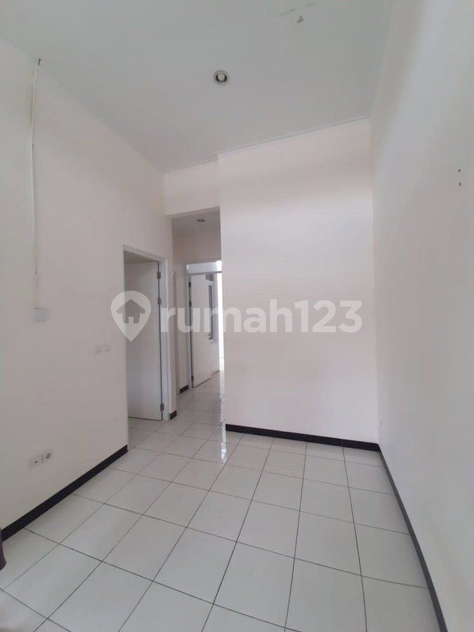 House for rent in Cibinong, Indonesia · 2 rooms, 1 bath