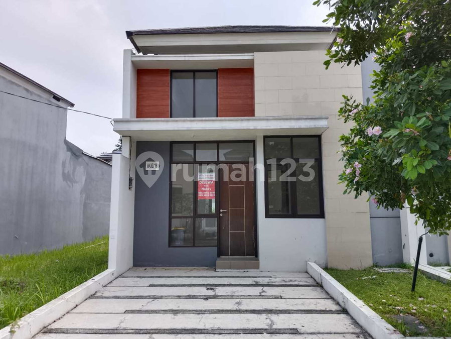 House for rent in Tangerang, Indonesia · Sukasari · 2 rooms, 1 bath