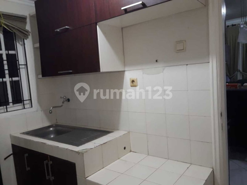 House for rent in Bekasi, Indonesia · 5 rooms, 4 baths