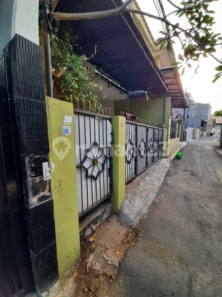 House for rent in Ciputat, Indonesia · Cengkareng · 4 rooms, 2 baths