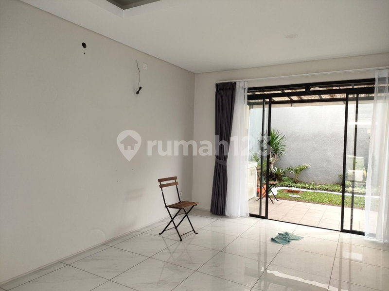 House for rent in Bandung, Indonesia · 3 rooms, 2 baths