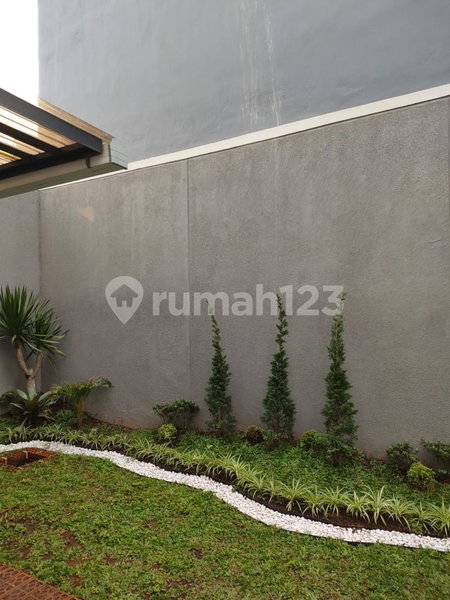 House for rent in Bandung, Indonesia · 3 rooms, 2 baths