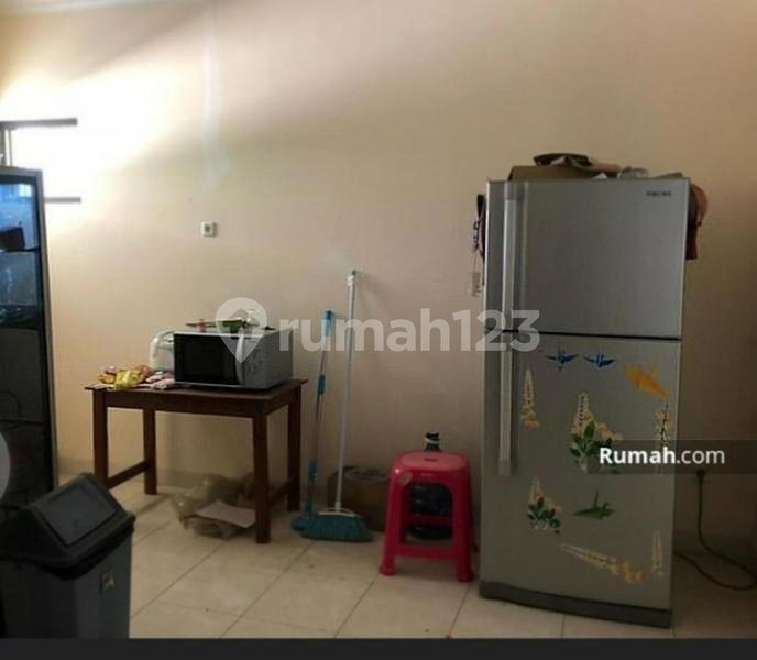 House for rent in Bandung, Indonesia · 4 rooms, 3 baths