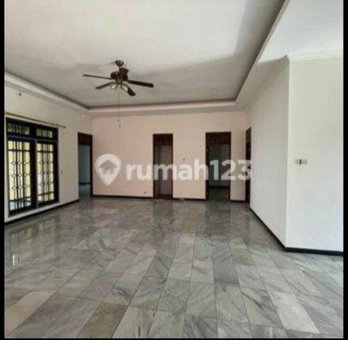 House for rent in Semarang, Indonesia · 3 rooms, 2 baths