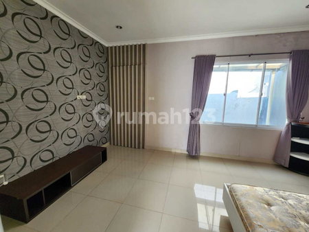 House for rent in Bandung, Indonesia · 3 rooms, 3 baths