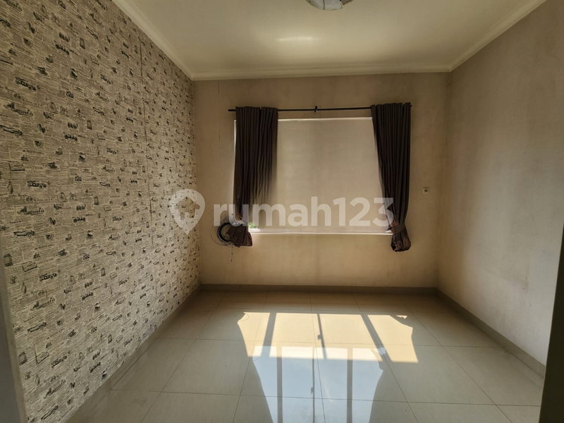 House for rent in Bandung, Indonesia · 3 rooms, 3 baths
