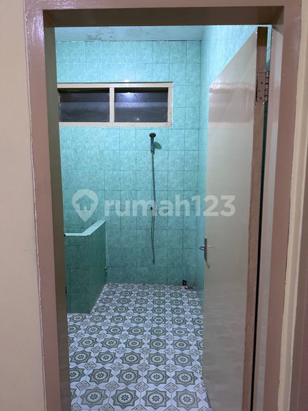 House for rent in North Jakarta, Indonesia · Penjaringan · 4 rooms, 2 baths