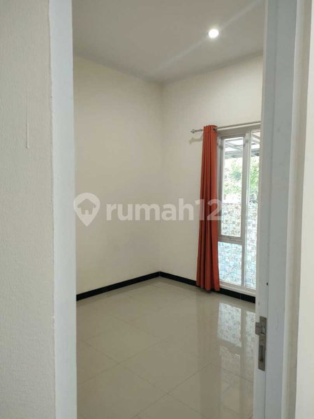 House for rent in Depok, Indonesia · 2 rooms, 1 bath