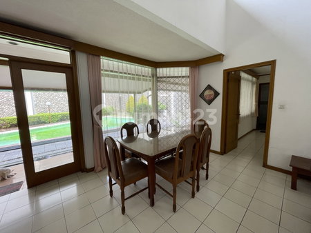 House for rent in Semarang, Indonesia · 4 rooms, 3 baths