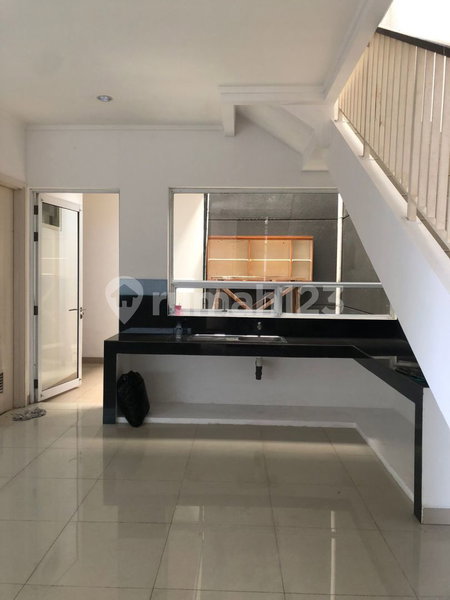 House for rent in Semarang, Indonesia · 3 rooms, 3 baths