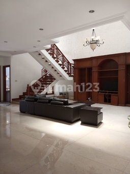 House for rent in West Jakarta, Indonesia · Cengkareng · 4 rooms, 3 baths
