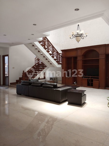 House for rent in West Jakarta, Indonesia · Cengkareng · 4 rooms, 3 baths