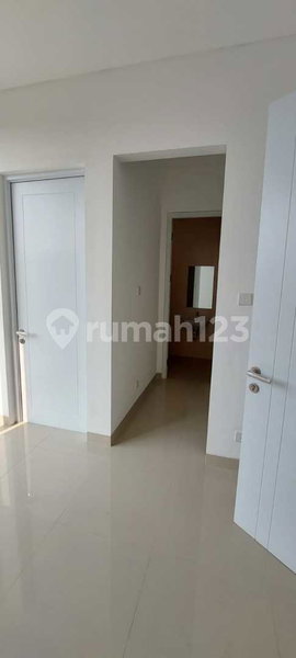 House for rent in Surabaya, Indonesia · 4 rooms, 3 baths