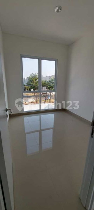House for rent in Surabaya, Indonesia · 4 rooms, 3 baths