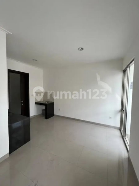 House for rent in West Jakarta, Indonesia · Cengkareng · 2 rooms, 2 baths