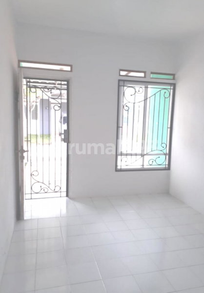 House for rent in Bandung, Indonesia · 2 rooms, 1 bath