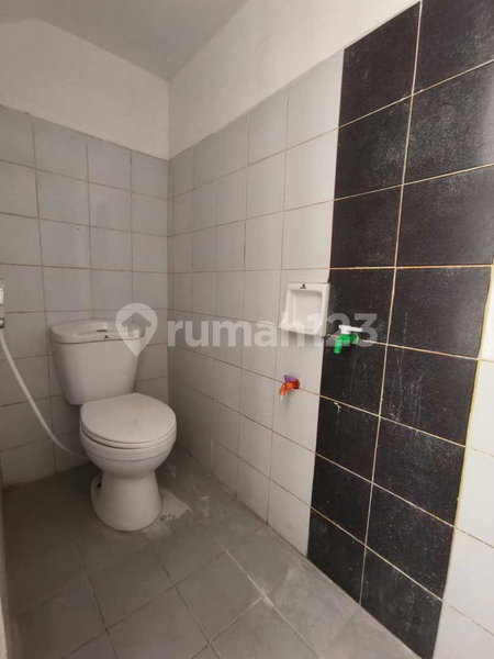 House for rent in Bandung, Indonesia · 4 rooms, 2 baths