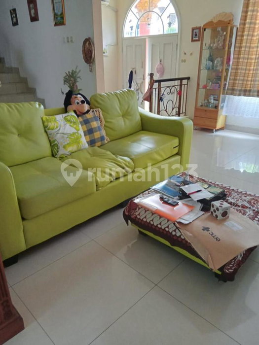 House for rent in Bandung, Indonesia · Coblong · 4 rooms, 4 baths