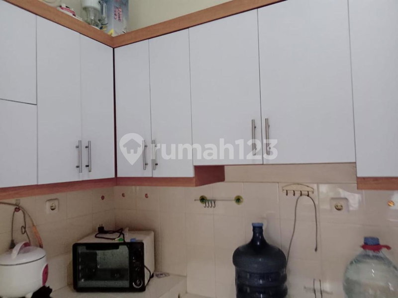 House for rent in Bandung, Indonesia · Coblong · 4 rooms, 4 baths