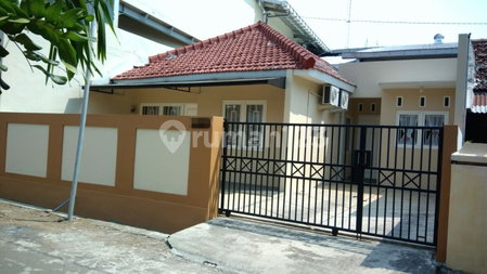 House for rent in Semarang, Indonesia · 2 rooms, 1 bath