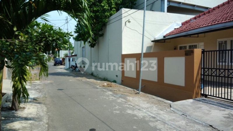 House for rent in Semarang, Indonesia · 2 rooms, 1 bath