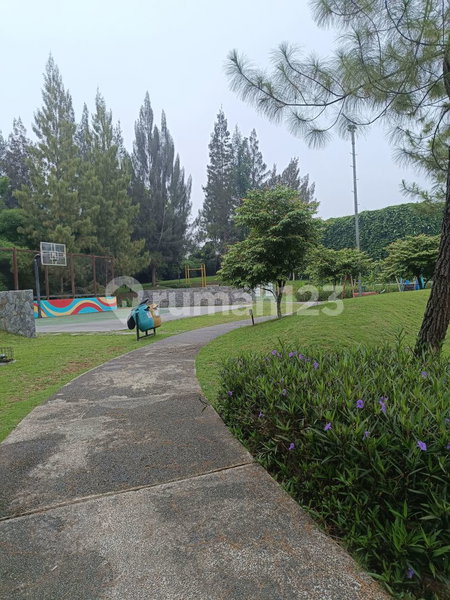 House for rent in Bandung, Indonesia · 2 rooms, 1 bath