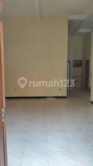 House for rent in Semarang, Indonesia · 3 rooms, 2 baths