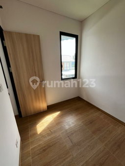 House for rent in Tangerang, Indonesia · 3 rooms, 2 baths