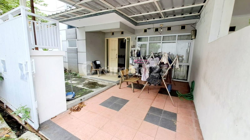 House for rent in Bandung, Indonesia · 3 rooms, 2 baths