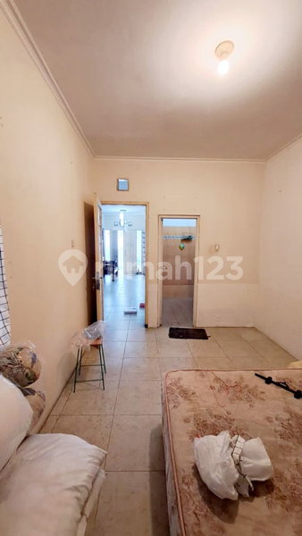 House for rent in Bandung, Indonesia · 3 rooms, 2 baths